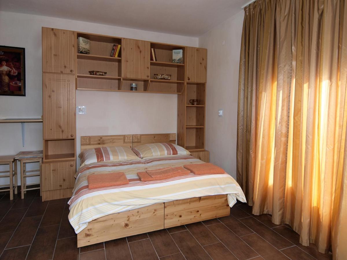 Sarreti Apartmanhaz Балатонфюред Экстерьер фото